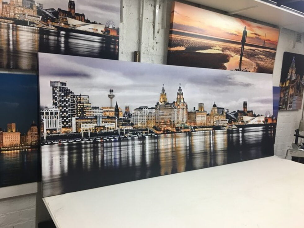 cool glow liverpool waterfront